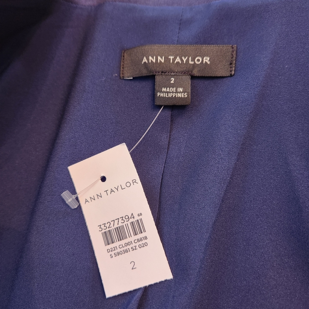 NEW Ann Taylor Navy Blazer Size 2 - Picture 6 of 7